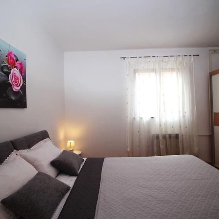 Apartment Zara Exterior photo
