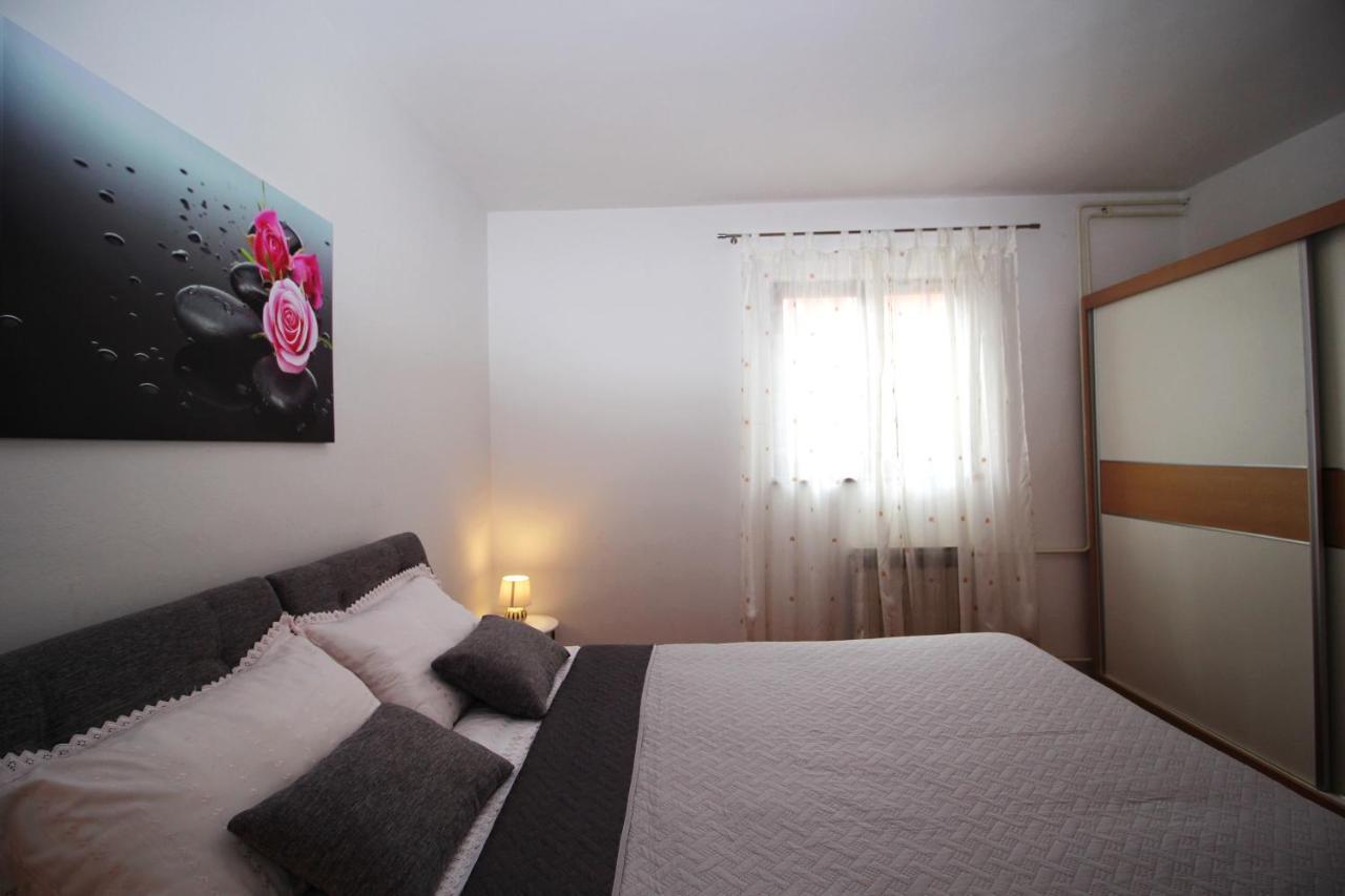Apartment Zara Exterior photo